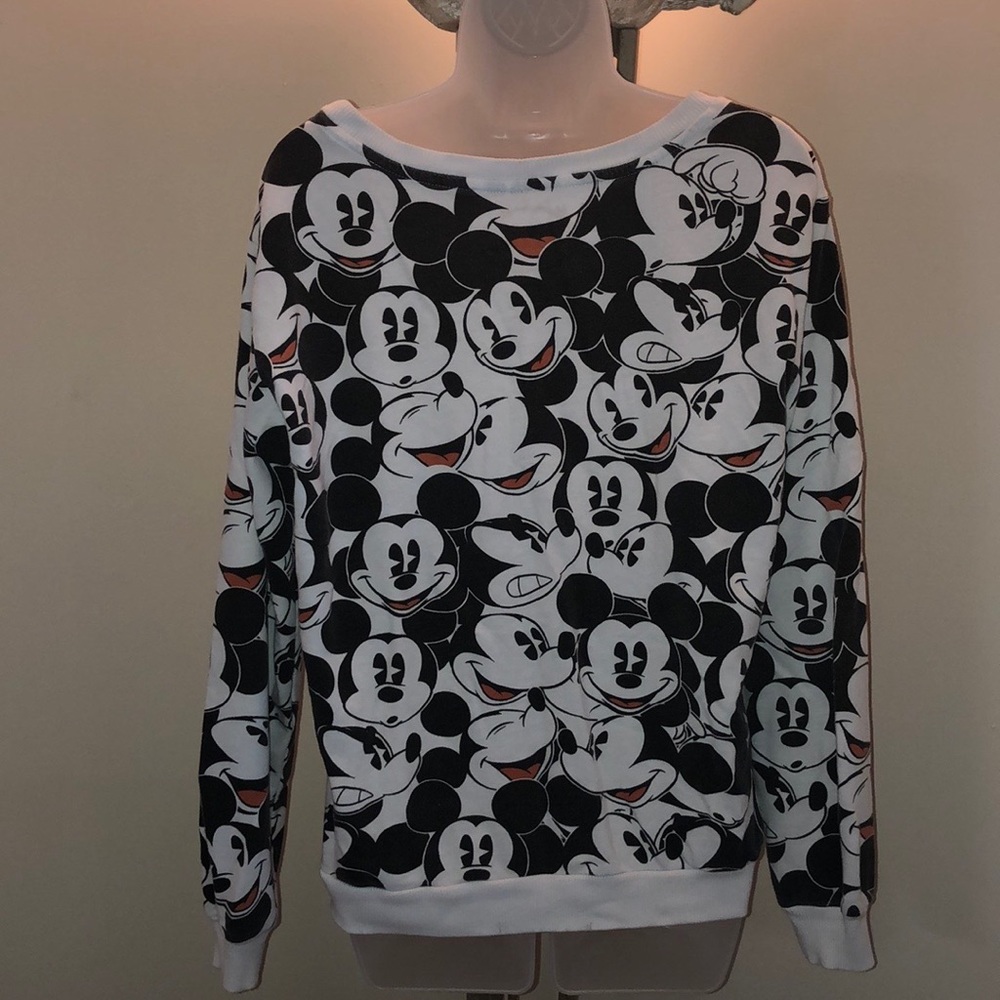 Disney Sweater - Picture 2 of 7
